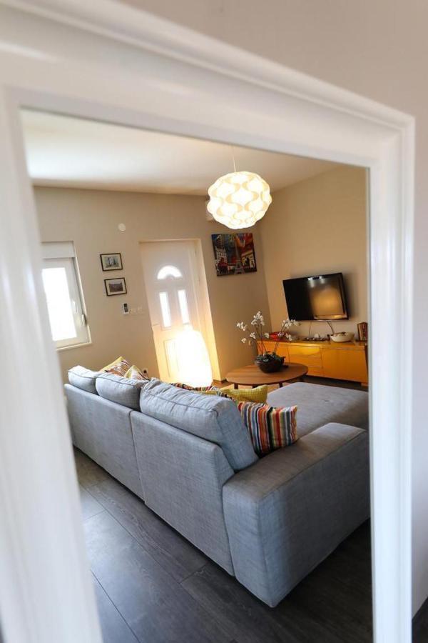 Luxury Apartment Rougemarin Pakoštane Εξωτερικό φωτογραφία