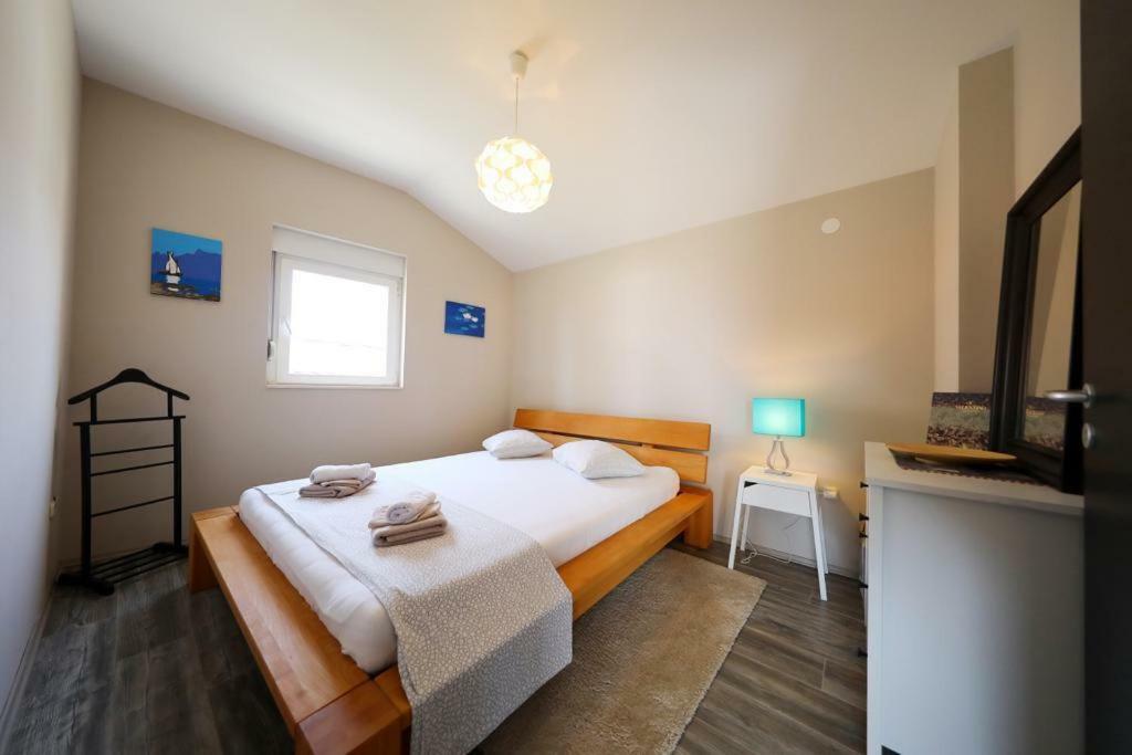 Luxury Apartment Rougemarin Pakoštane Εξωτερικό φωτογραφία